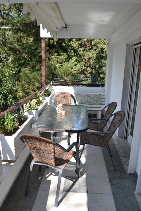 Evaliana Seaside Apartment Palaiontsiflikion Exterior photo